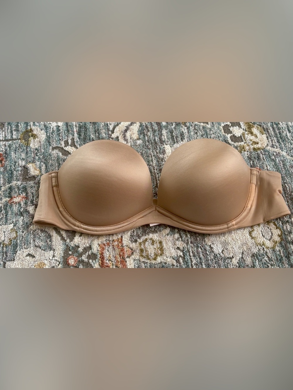 Victoria's Secret Strapless Nude Bandeau Bra